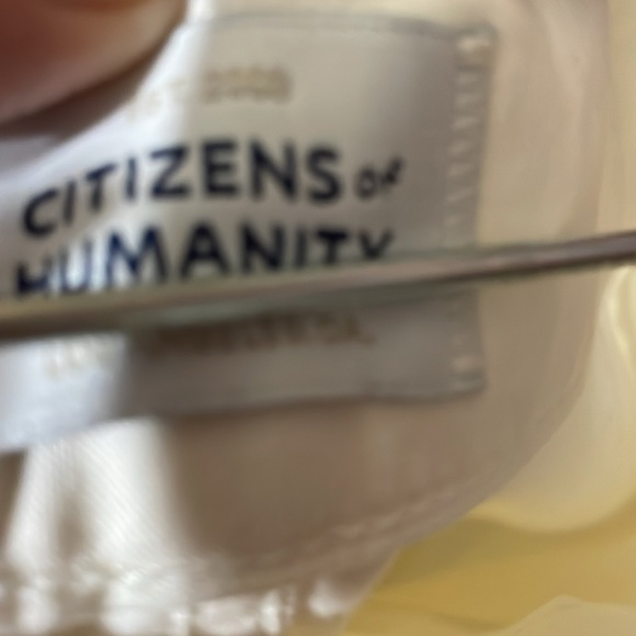 Citizens of humanity, wide barrel leg cargo white jeans - Picture 6 of 8